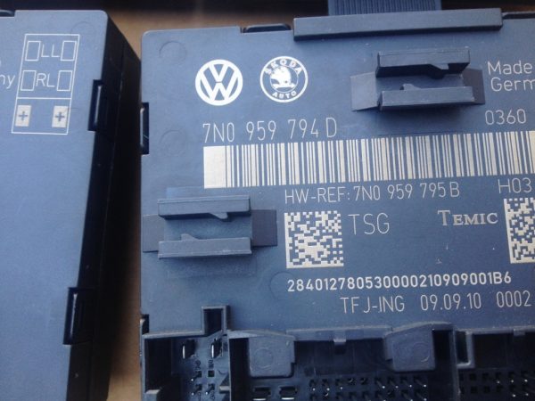 Modul usa dreapta spate VW Sharan 7n din 2012 7N0959794D - Dezmembrari Auto