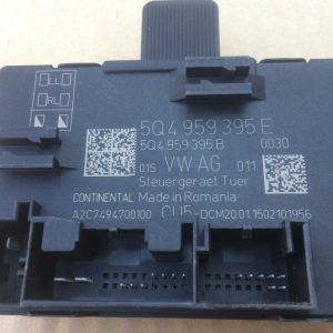 5Q4959395E 5Q4 959 395 E Modul usa VW Passat B8 - Dezmembrari Auto