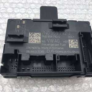 Modul / releu usa dreapta fata VW Sharan 7N 2017 7N0 959 792 J 7N0959792J - Dezmembrari Auto