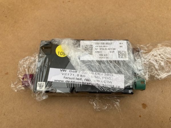Modul USB VW Golf 7 2019 5G0035953D 5G0 035 953 D la 0 km - Dezmembrari Auto