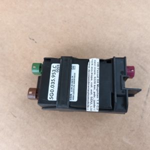 Modul USB VW Passat B8 5G0035953C 5G0 035 953 C - Dezmembrari Auto