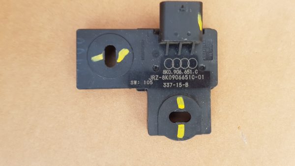 Modul detectii emisii VW Golf 7 8K0906651C 8K0 906 651 C - Dezmembrari Auto