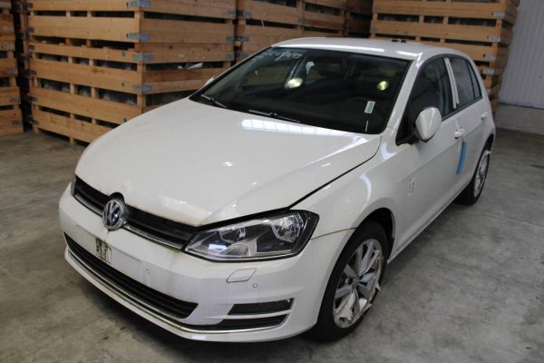 Dezmembrari VW Golf 7 din 2016 hatchback 1.6 CXX CXXB - 0 km - Dezmembrari Auto