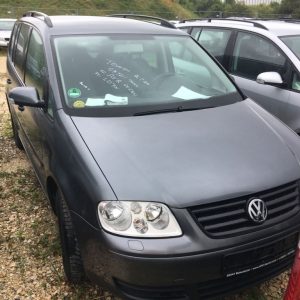 Motor complet fara anexe vw touran 1.9 tdi AVQ - Dezmembrari Auto