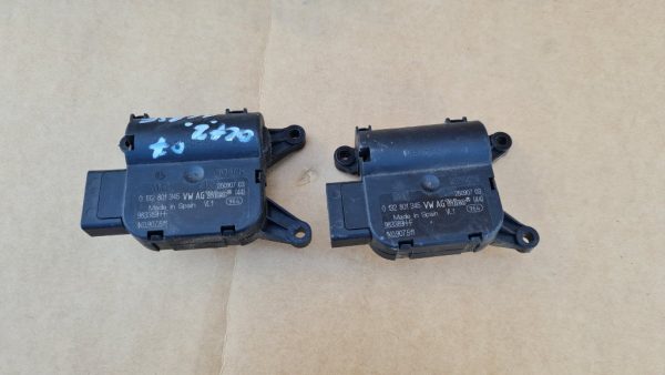 Motoras clima Skoda Octavia 2 1K0907511 1K0 907 511 - Dezmembrari Auto
