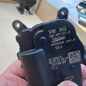 Motoras clima VW Caddy din 2023 la 0 km 2Q0907511G 2Q0 907 511 G - Dezmembrari Auto