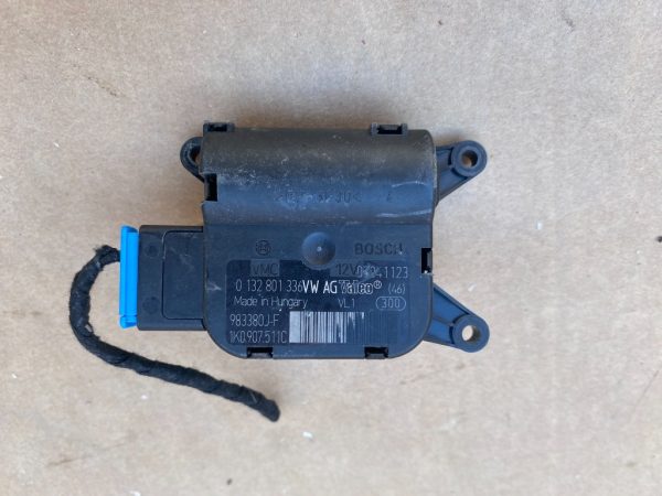 Motoras clima VW Scirocco 1K0907511C 1K0 907 511 C - Dezmembrari Auto
