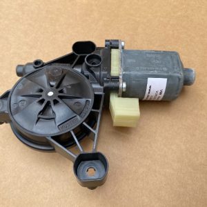 Motoras geam dreapta fata VW Golf 7 2016 5Q0959802B 5Q0 959 802 B la 0 km - Dezmembrari Auto