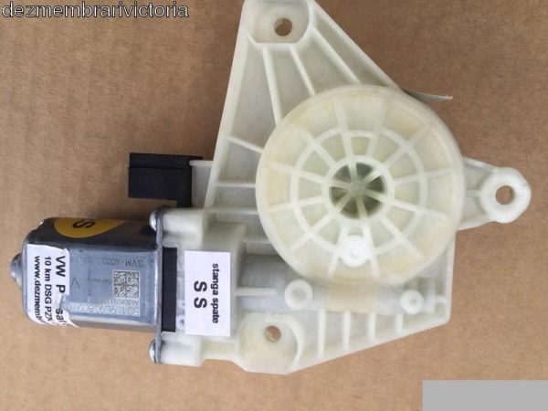 Motoras geam dreapta spate VW Passat 8 B8 5Q4959802C - Dezmembrari Auto