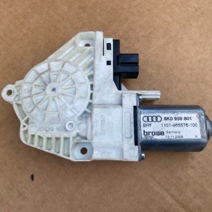 Motoras geam stanga fata Audi A4 B8 8K0959801 8K0 959 801 - Dezmembrari Auto