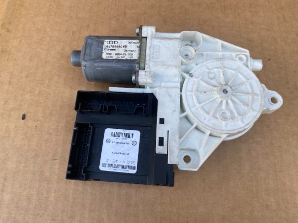 Motoras geam stanga fata Audi TT 2008 8J7959801B 8J7 959 801 B - Dezmembrari Auto