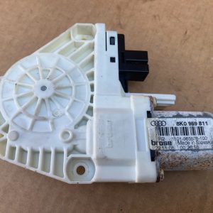 Motoras geam stanga spate Audi A4 B8 8k0959811 8k0 959 811 - Dezmembrari Auto