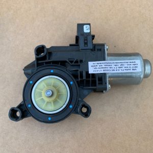 Motoras geam stanga spate VW Jetta 2017 6R0959811T 6R0 959 811 T - Dezmembrari Auto
