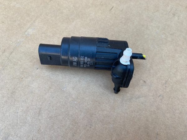 Motoras lichid parbriz VW ID3 ID.3 1K6955651 1K6 955 651 - Dezmembrari Auto
