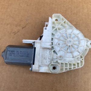 Motoras macara geam dreapta fata Audi A4 B8 8K0959802B 8K0 959 802 B - Dezmembrari Auto
