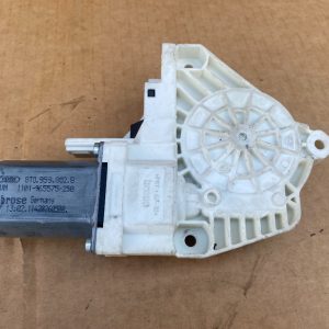 Motoras macara geam dreapta fata Audi A5 2011 8T0959802B 8T0 959 802 B - Dezmembrari Auto