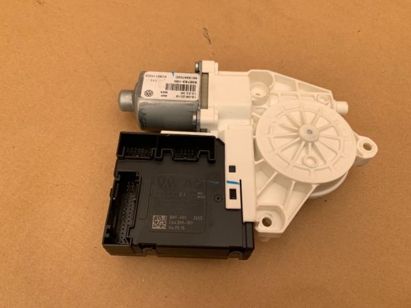 Motoras macara geam dreapta fata VW Jetta 2016 3C0959792J 3C0 959 792 J la 0 km - Dezmembrari Auto