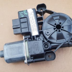 Motoras macara geam dreapta spate VW Golf 7 5Q0959812 5Q0 959 812 - Dezmembrari Auto