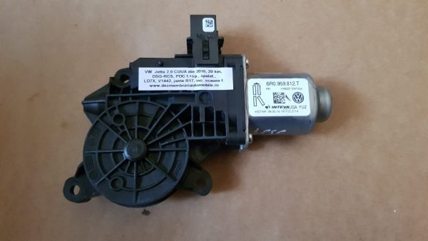 Motoras macara geam dreapta spate VW Jetta 2016 6R0959812T 6R0 959 812 T - Dezmembrari Auto