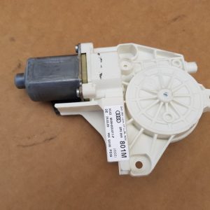 Motoras macara geam stanga Audi A3 8P 2 usi 8P0959801M 8P0 959 801 M - Dezmembrari Auto
