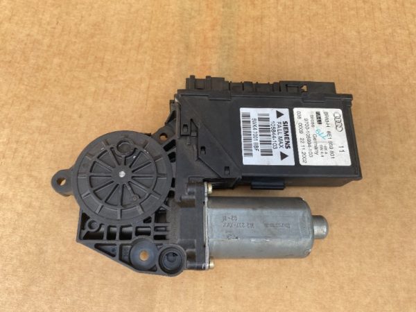 Motoras macara geam stanga fata Audi A4 B6 8E1959801 8E1 959 801 - Dezmembrari Auto