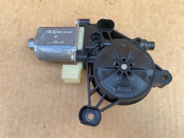Motoras macara geam stanga fata Audi A4 B9 8W0959801 8W0 959 801 - Dezmembrari Auto