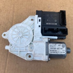 Motoras macara geam stanga fata VW Golf 5 1K5837401AH 1K5 837 401 AH 1K0959793L 1K0 959 793 L - Dezmembrari Auto