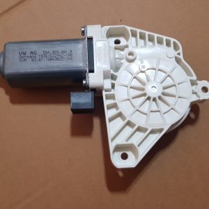 Motoras macara geam stanga fata VW Golf 7 5Q4959801B 5Q4 959 801 B - Dezmembrari Auto