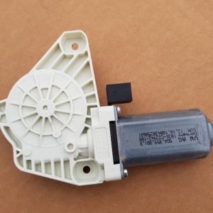 Motoras macara geam stanga fata VW Golf 7 5Q4959801B 5Q4 959 801 B - Dezmembrari Auto