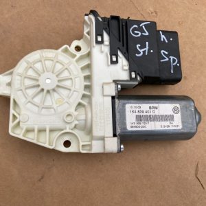Motoras macara geam stanga spate VW Golf 5 1K4839401D 1K4 839 401 D - Dezmembrari Auto