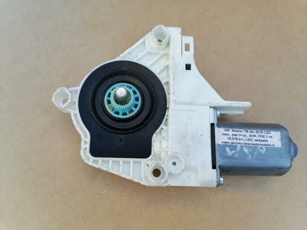 Motoras macara geam stanga spate VW Sharan 7n 8K0959802B 8K0 959 802 B - Dezmembrari Auto