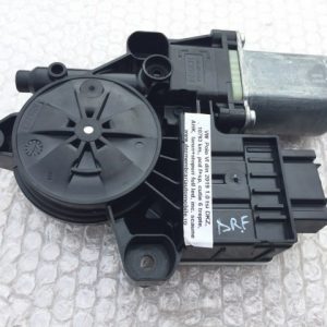 Motoras macara usa dreapta fata VW Polo 2019 2Q1 959 882 2Q1959882 - Dezmembrari Auto