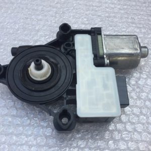 Motoras macara dreapta spate VW Golf 7 facelift 5Q0959812D 5Q0 959 812 D - Dezmembrari Auto