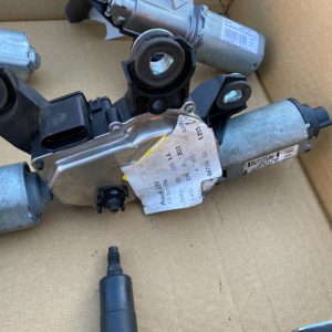 Motoras stergator haion Audi A3 8V 8V0955711A 8V0 955 711 A - Dezmembrari Auto