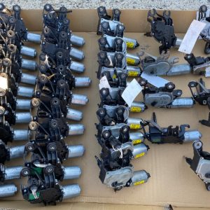 Motoras stergator haion VW Golf 5 Golf 5 plus 1K6955711B 1K6 955 711 B - Dezmembrari Auto
