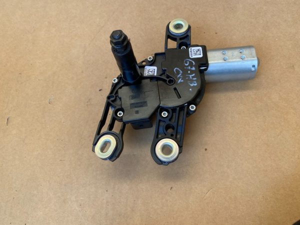 Motoras stergator haion VW Golf 7 hatchback 5G0955711A 5G0 955 711 A la 0 km - Dezmembrari Auto