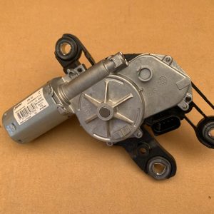 Motoras stergator haion VW Golf 7 hatchback 5G0955711C 5G0 955 711 C la 0 km - Dezmembrari Auto