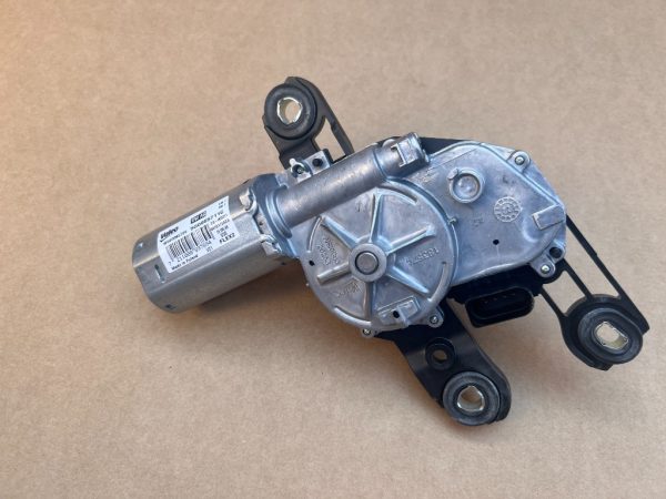 Motoras stergator haion VW Passat B8.5 din 2023 la 0 km 5G0955711C 5G0 955 711 C - Dezmembrari Auto