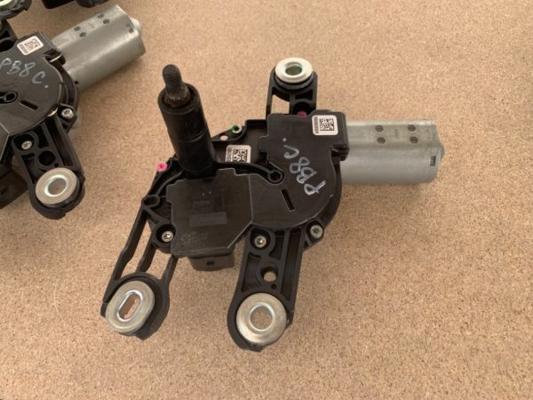 Motoras stergator haion VW Passat B8 variant 5G0955711C 5G0 955 711 C - Dezmembrari Auto