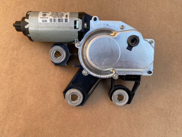 Motoras stergator haion VW Touareg 7L 7L0955712C 7L0 955 712 C - Dezmembrari Auto