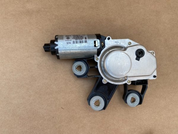 Motoras stergator haion VW Touareg 7l 7L0955712C 7L0 955 712 C - Dezmembrari Auto