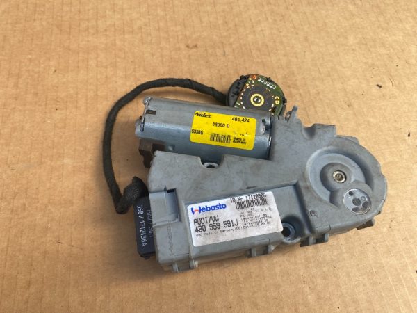 Motoras trapa Audi A4 B7 4B0959591J 4B0 959 591 J - Dezmembrari Auto