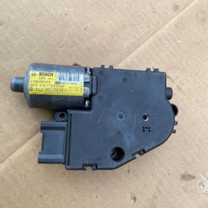 Motoras trapa Audi Q5 8R0959591A 8R0 959 591 A - Dezmembrari Auto