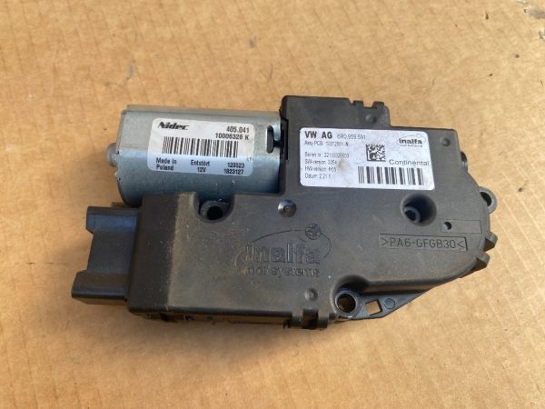 Motoras trapa panoramica VW Passat CC 6R0959591 6R0 959 591 - Dezmembrari Auto