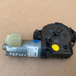 Motoras trapa VW Passat B8 variant 3G9877795B 3G9 877 795 B - Dezmembrari Auto