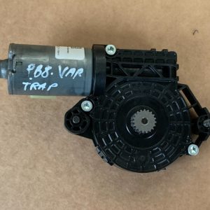 Motoras trapa VW Passat B8 variant 3G9877795C 3G9 877 795 C - Dezmembrari Auto