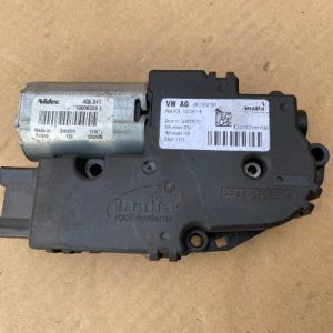 Motoras trapa VW Passat CC 6R0959591 6R0 959 591 - Dezmembrari Auto