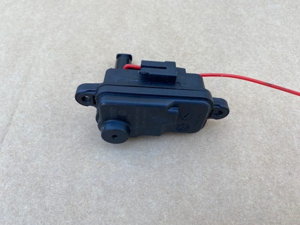 Motoras usita rezervor Audi A6 C7 2016 4L0862153D 4L0 862 153 D la 0 km - Dezmembrari Auto