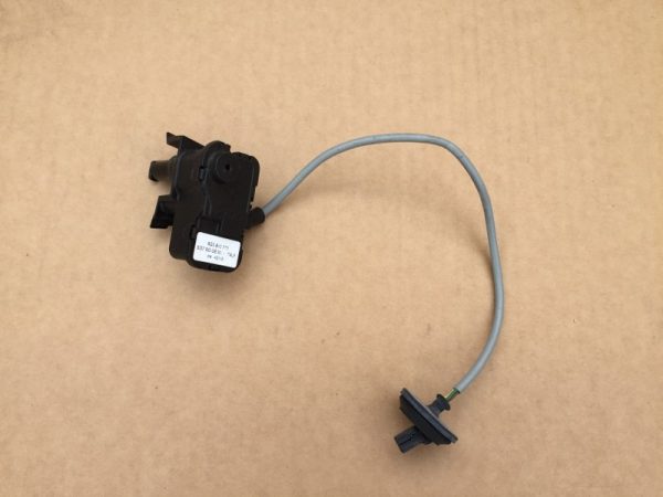 5G0810773 5G0 810 773 Motoras usita rezervor VW Golf 7 - Dezmembrari Auto