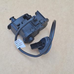 Motoras usita rezervor VW Golf 7 hatchback 5C6810773H 5C6 810 773 H - Dezmembrari Auto